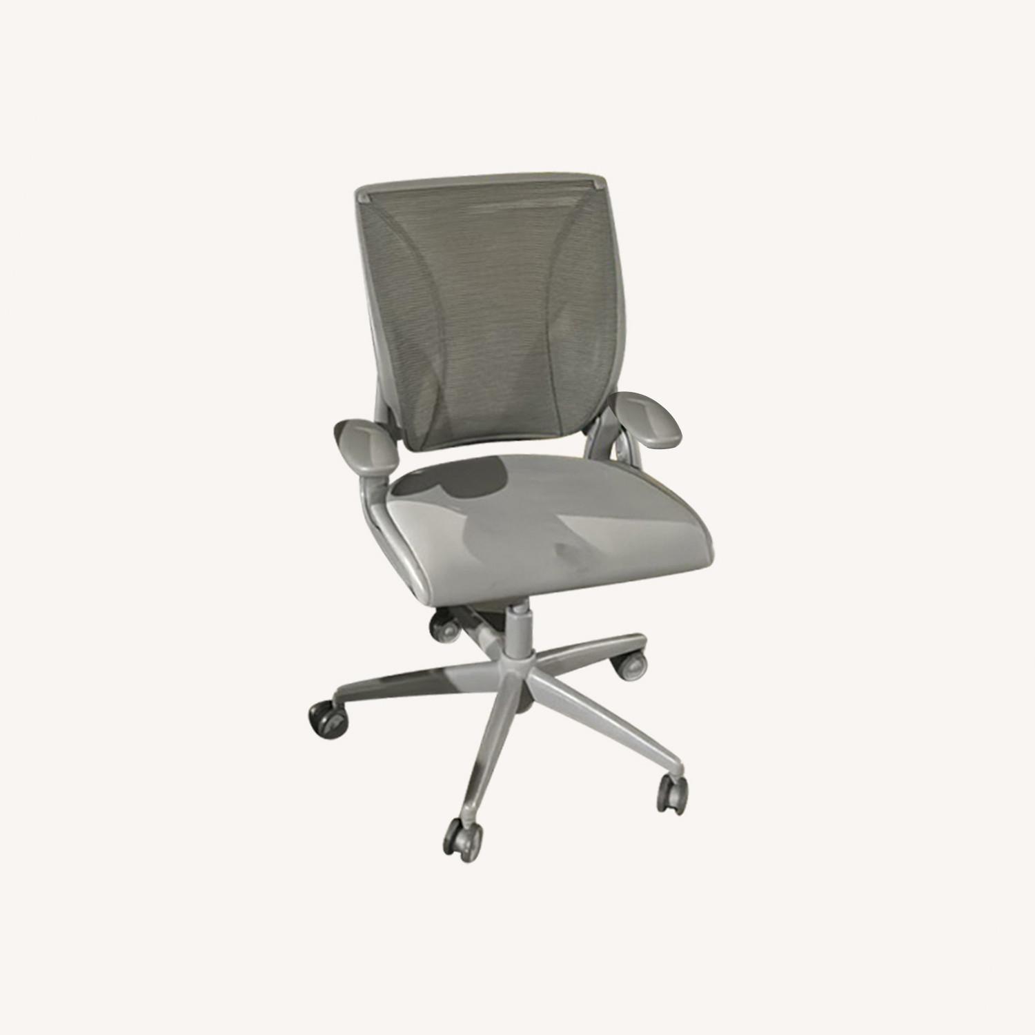 Human Scale Desk Chairs - image-0