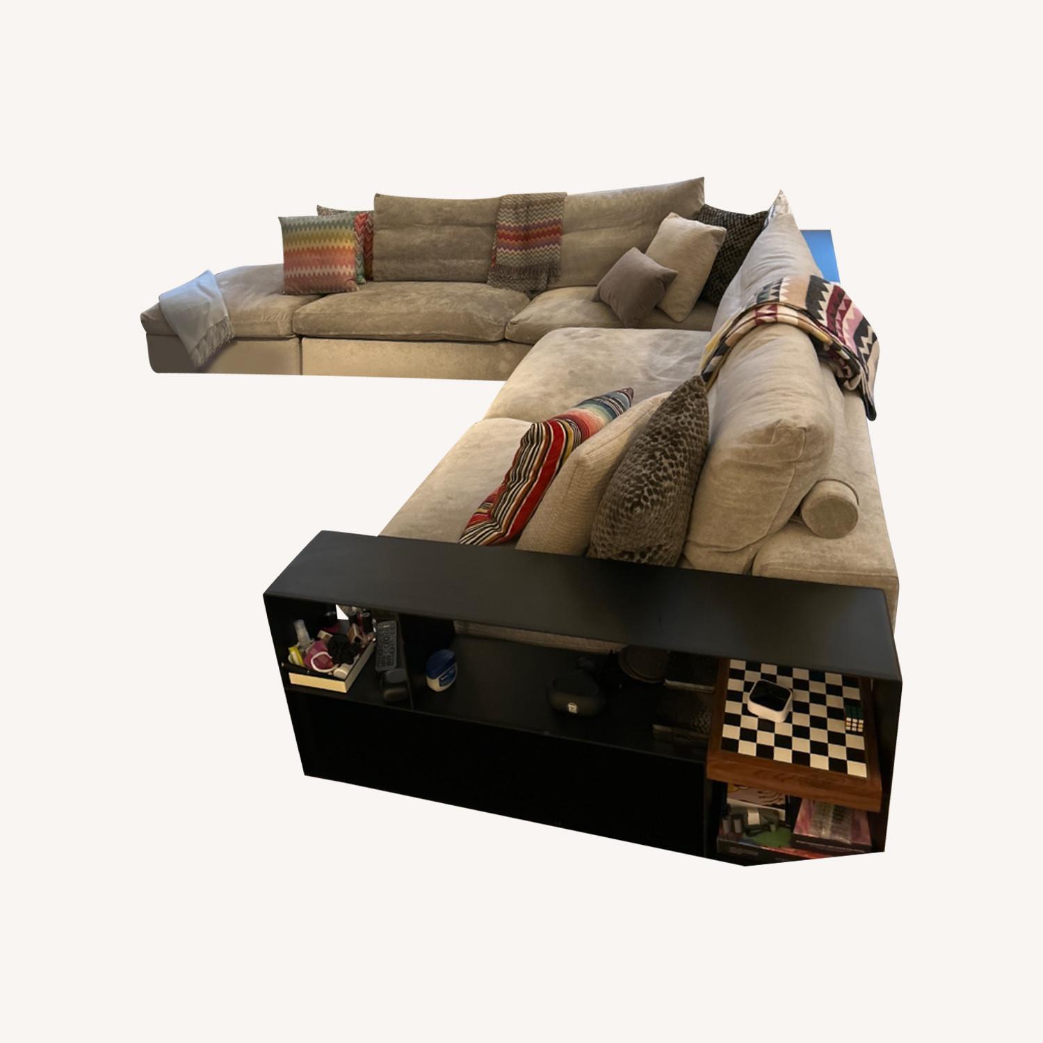 Flexform Groundpiece Sectional - image-0