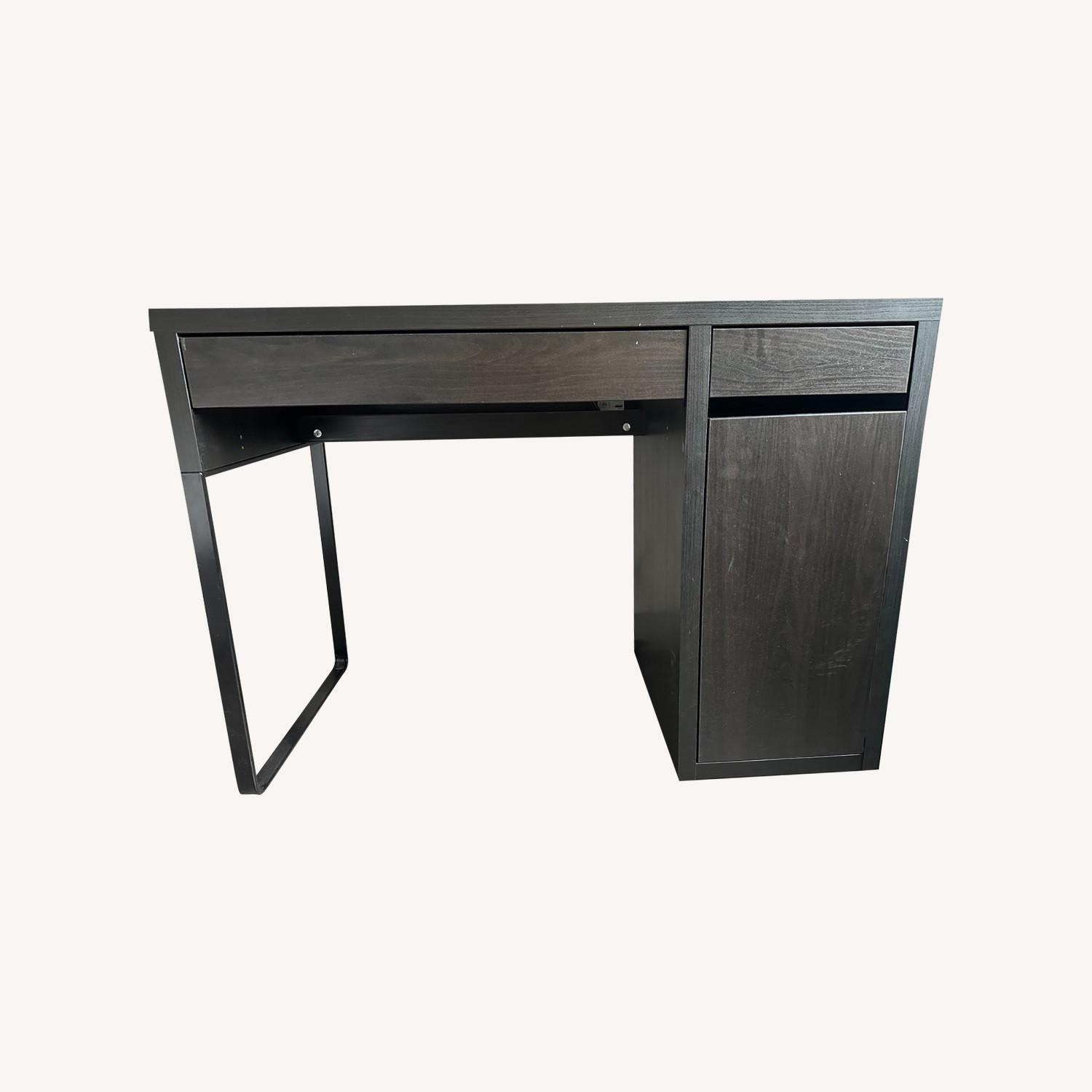 IKEA MICKE Desk - image-0