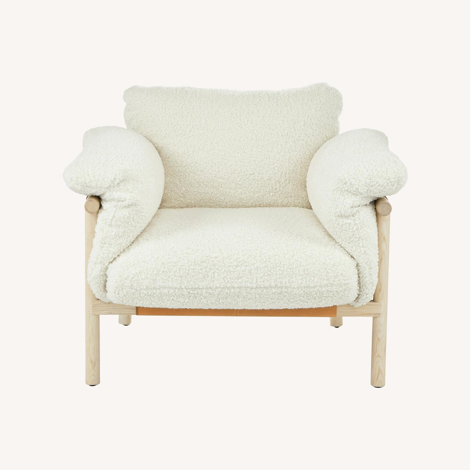 Humelo Chair Article Humelo Shearling White Lounge Chair - AptDeco