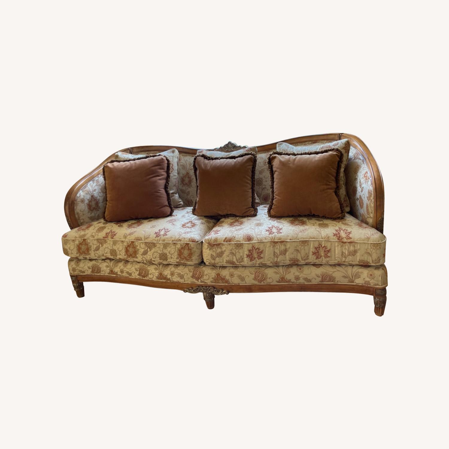 Schnadig Sofa - image-0