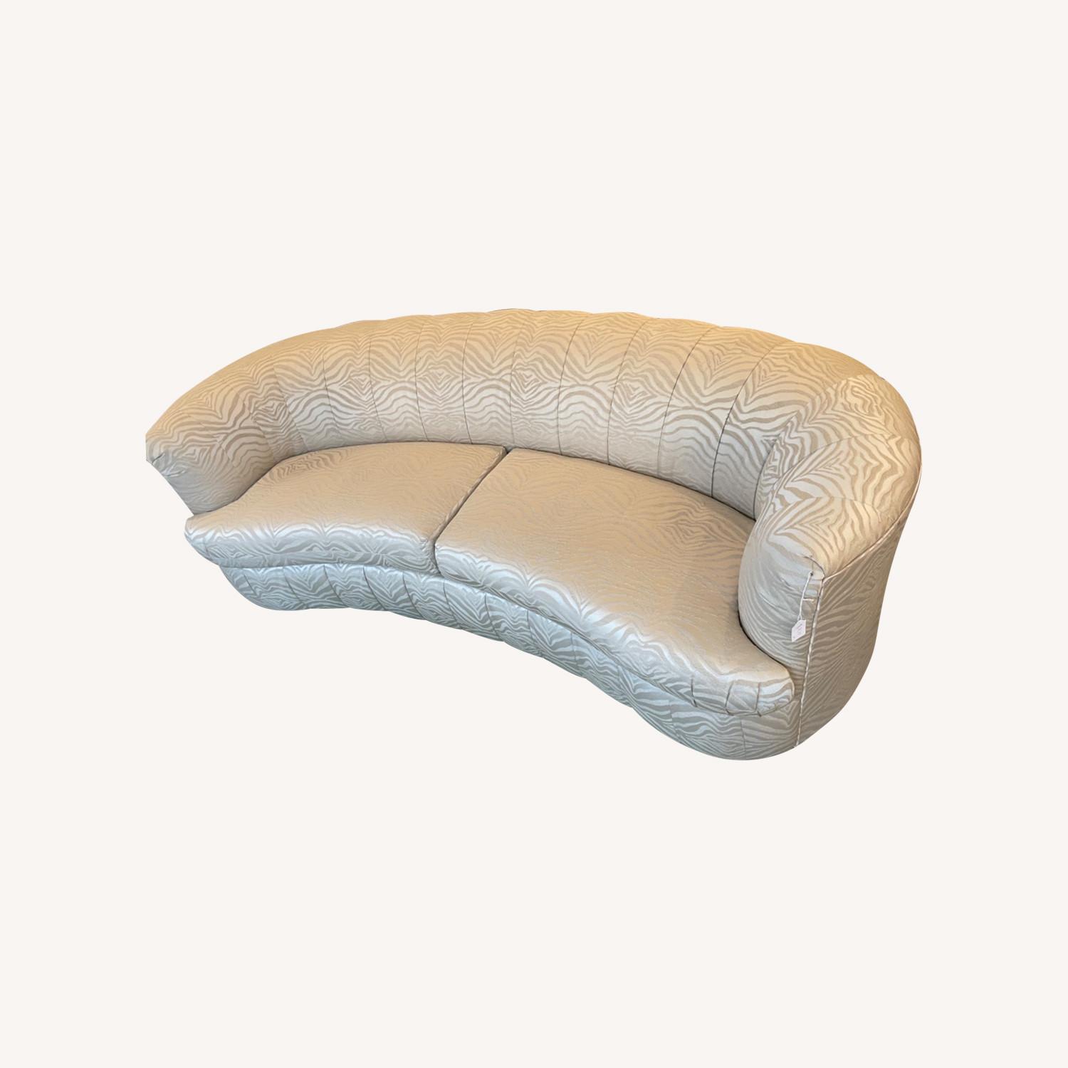 Vintage Couch AptDeco