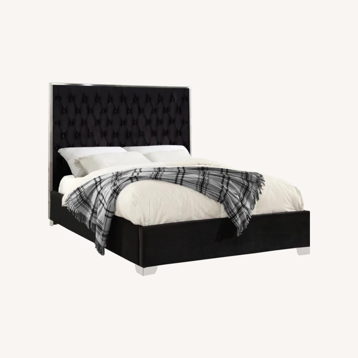 Black King Platform Bed - image-0