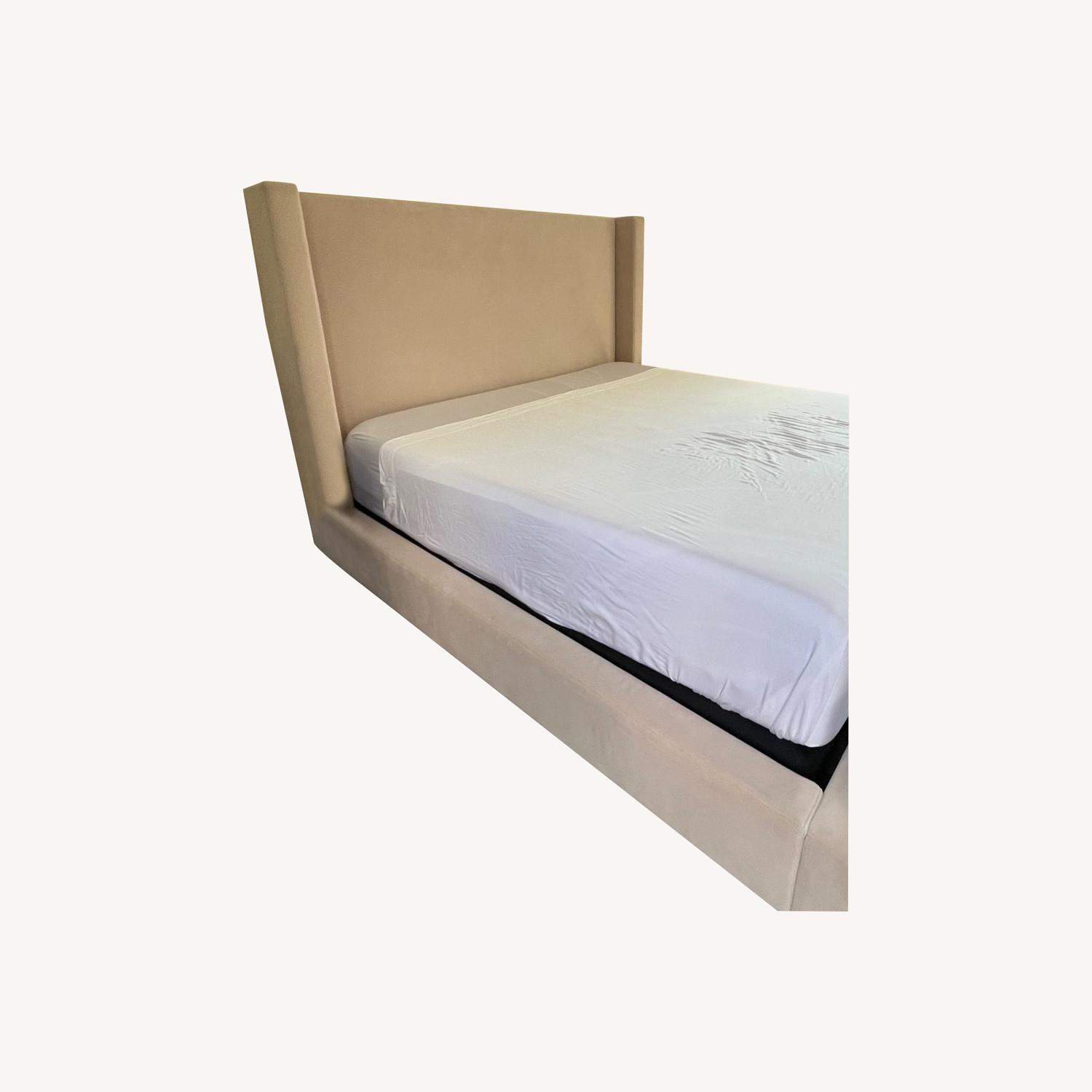 Restoration Hardware Modena Velvet Shelter Bed - image-0