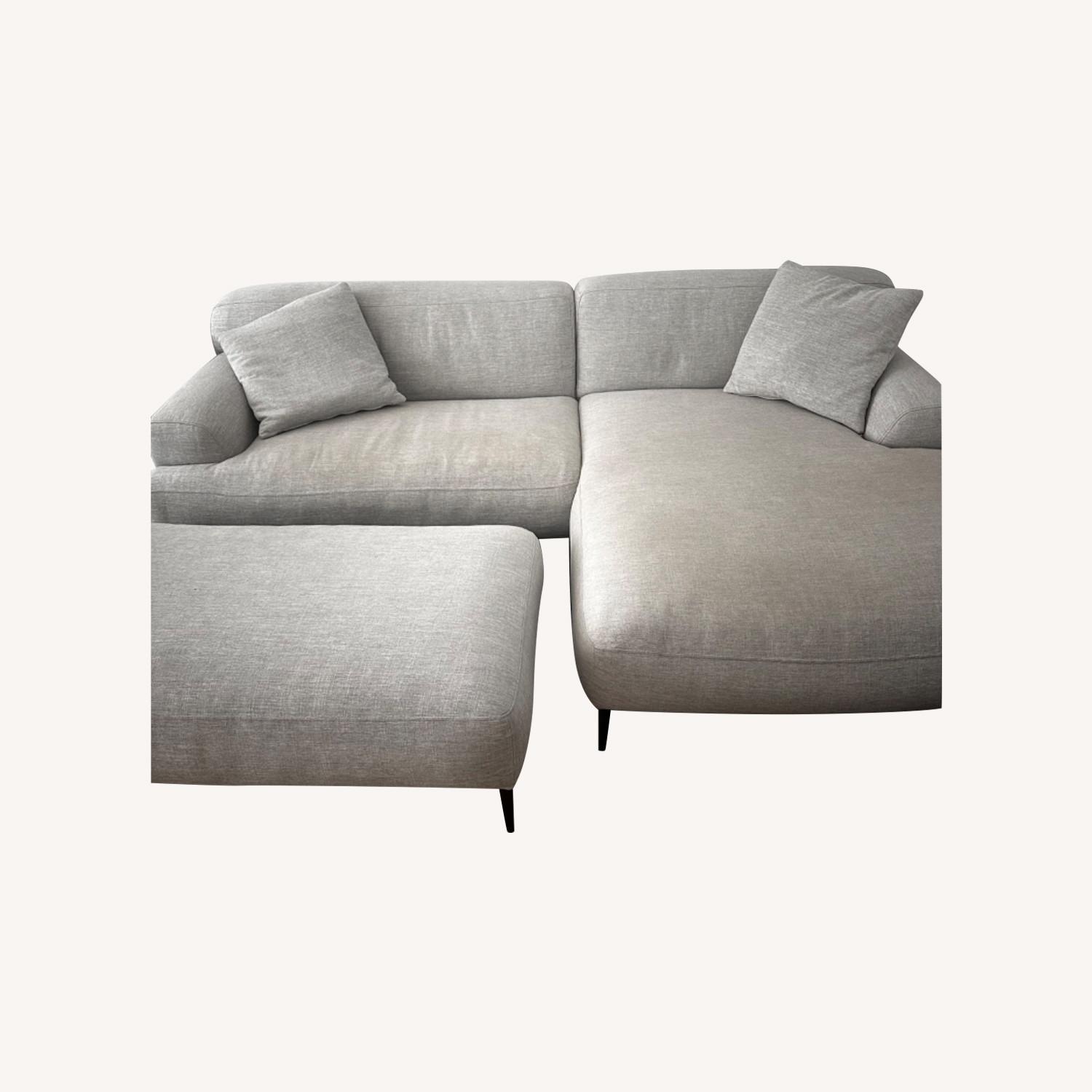 Abisko Right Sectional in Grey - image-0