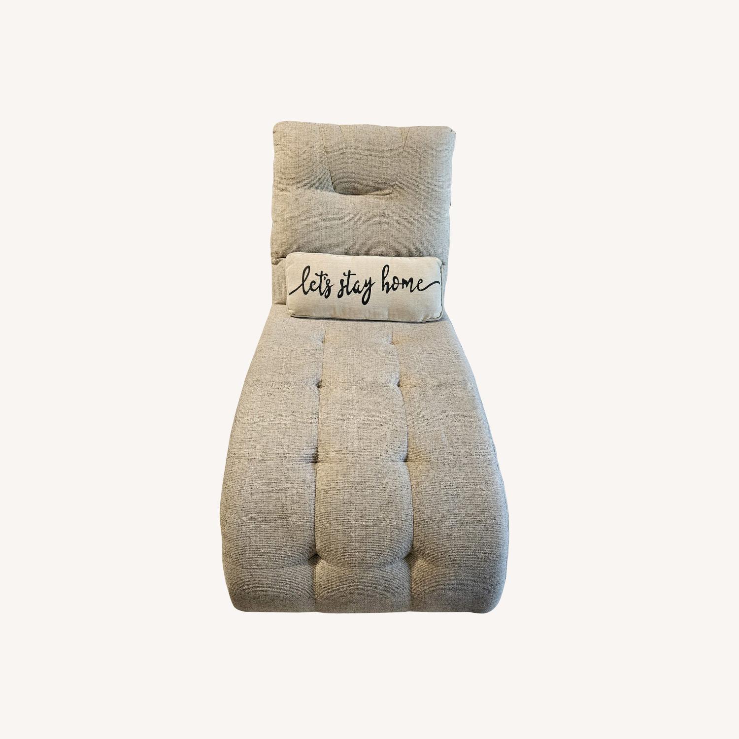 Bob's Discount Furniture Chaise - image-0