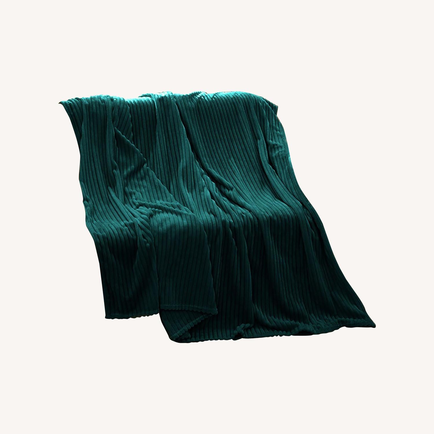 SOGA Dark GreenThrow Blanket - image-0