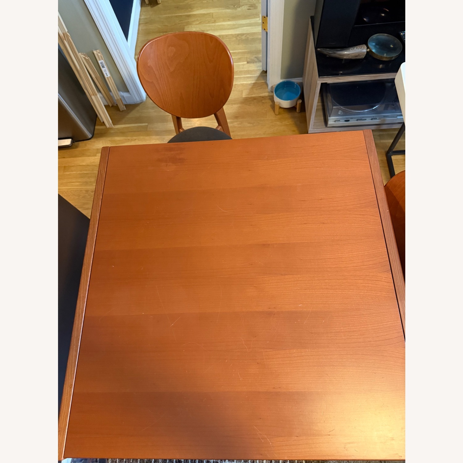 Jensen-Lewis Calligaris Expandable Table & Chairs - image-20