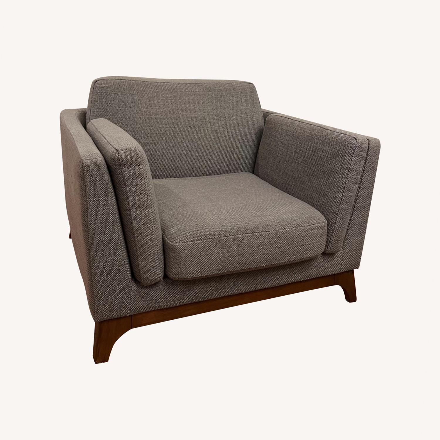 Article Armchair - image-0