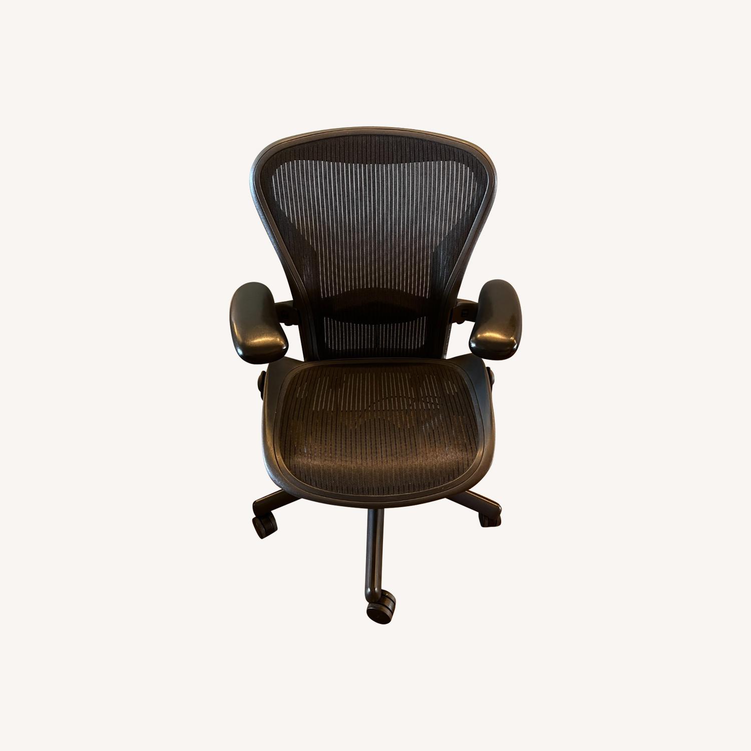 Herman Miller Aeron Chairs  - image-10