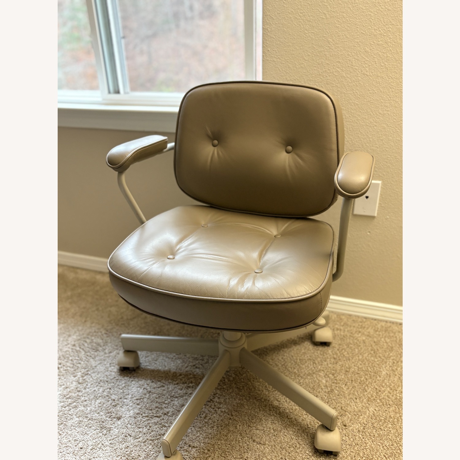 IKEA ALEFJLL Office Chair - image-4