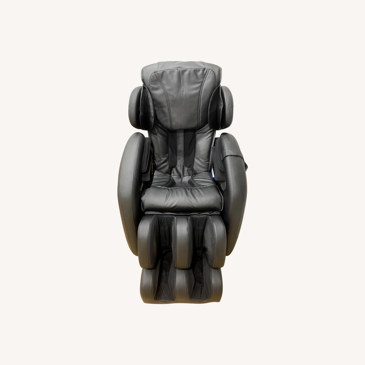 Kahuna LM6800 Zero Gravity Massage Chair - image-0