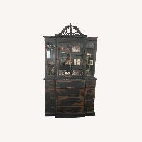 Cabinet/Credenza/China Cabinet