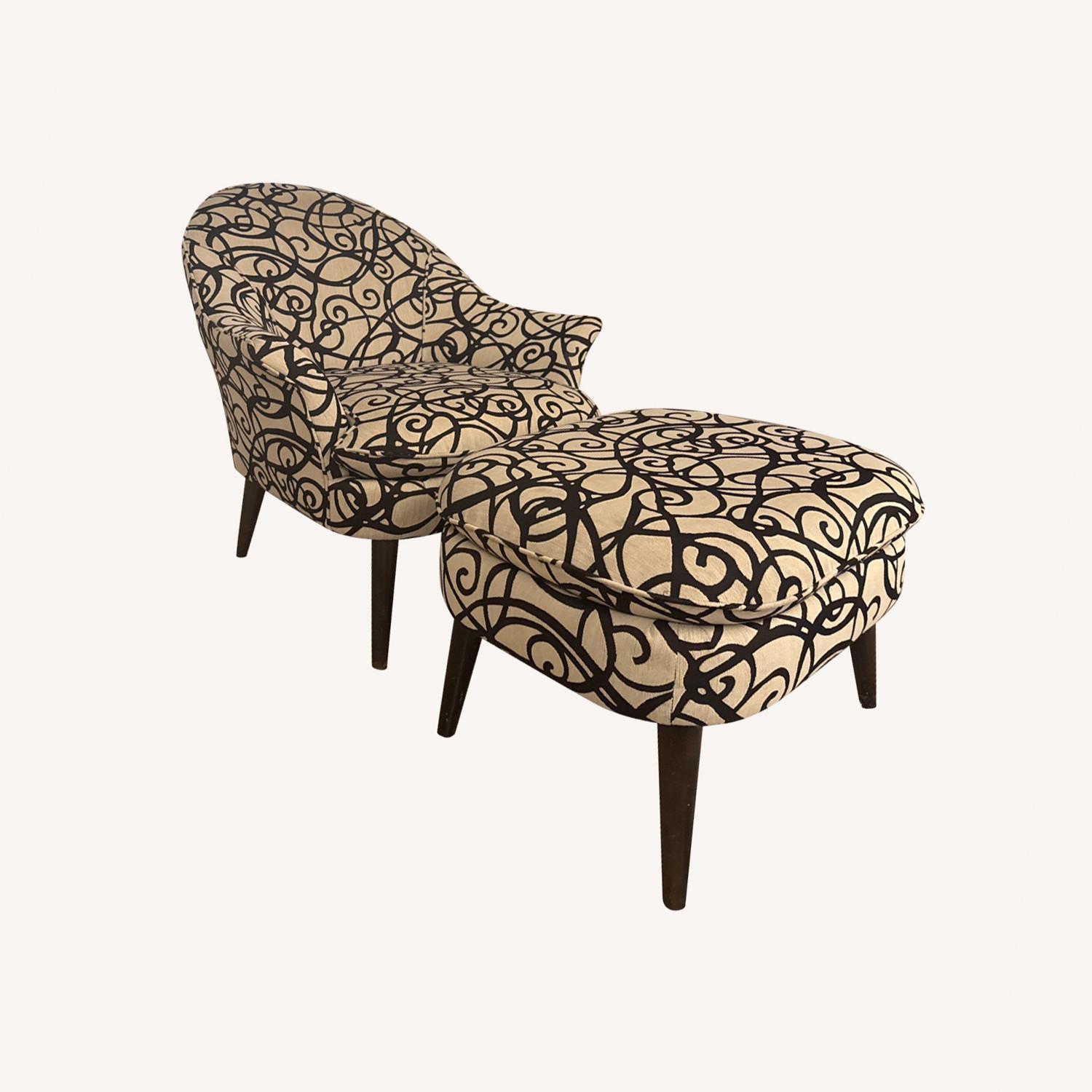 Modern & Comfy Chair/Ottoman Set - image-0