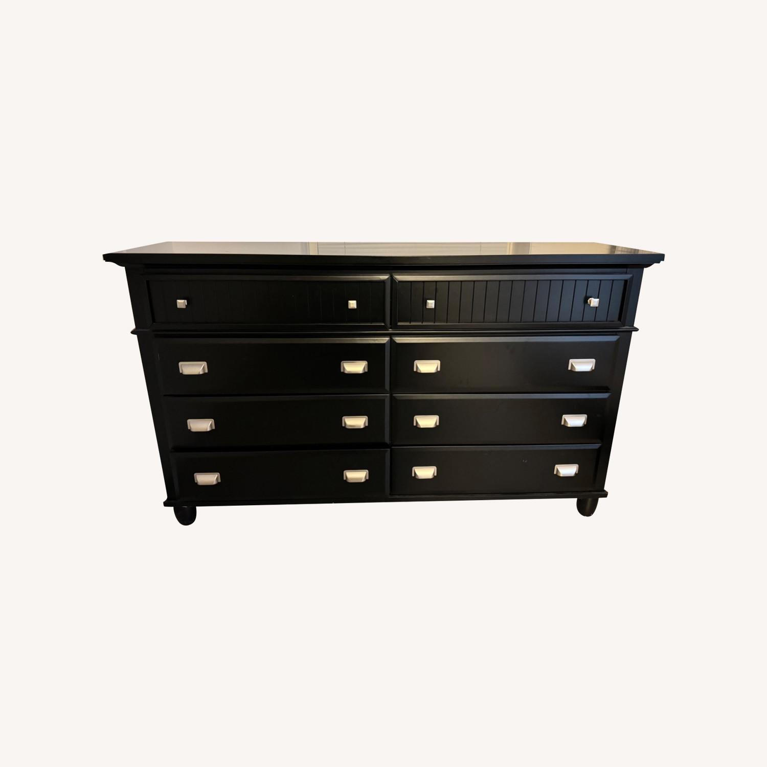Bob's Discount Furniture Dresser