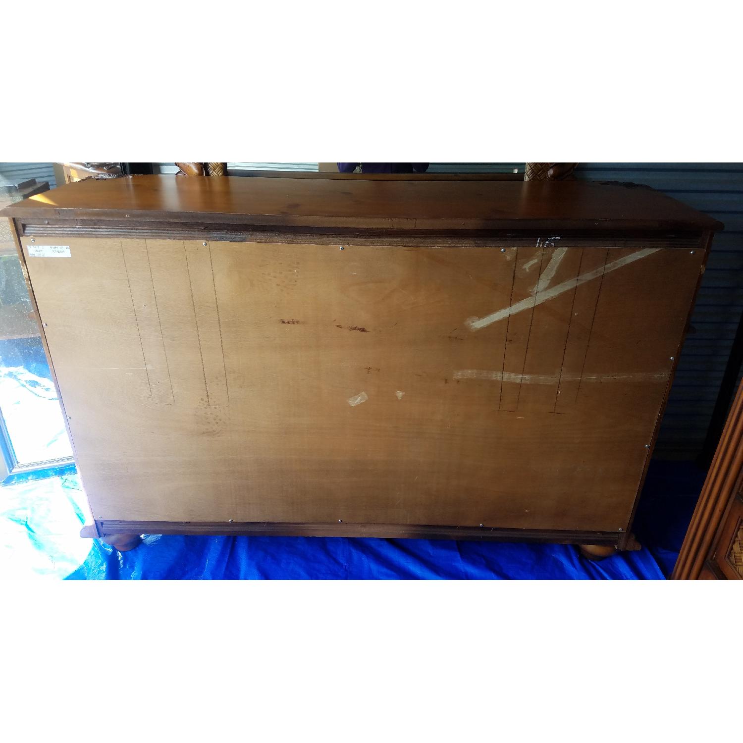 Progressive Furniture Large Triple Dresser w/ Mirror - image-4