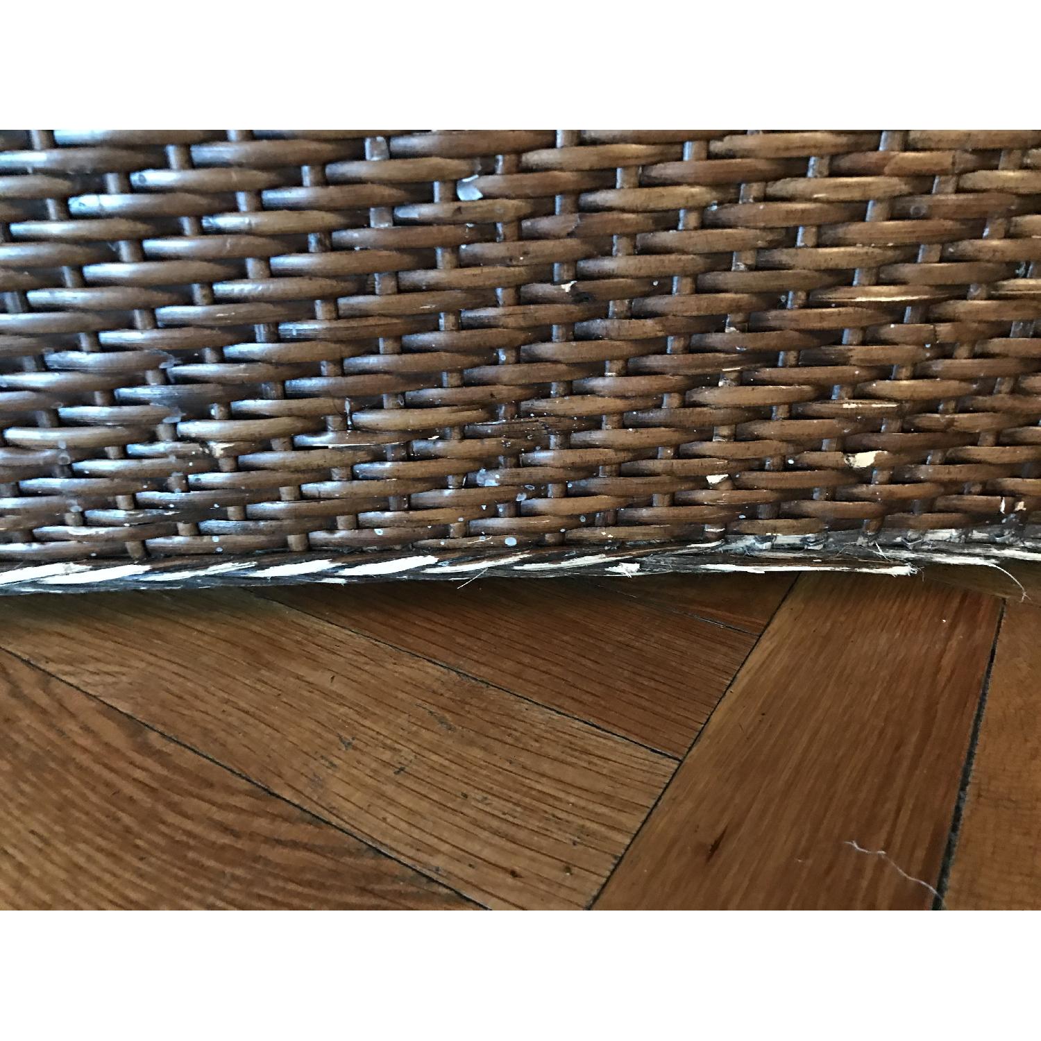 Wicker Coffee Table/Trunk - image-1