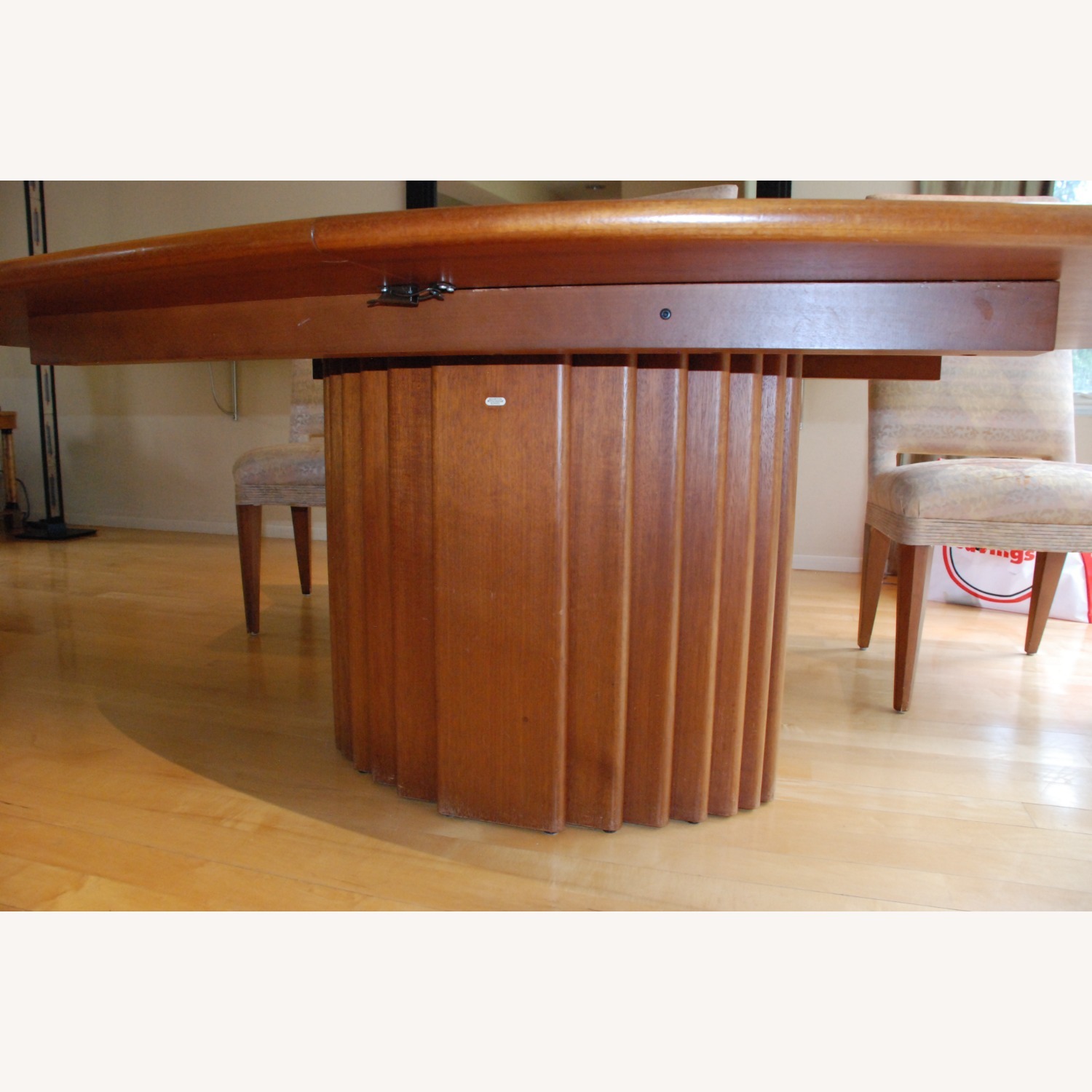 Classic Deco Oval Dining Table - image-11