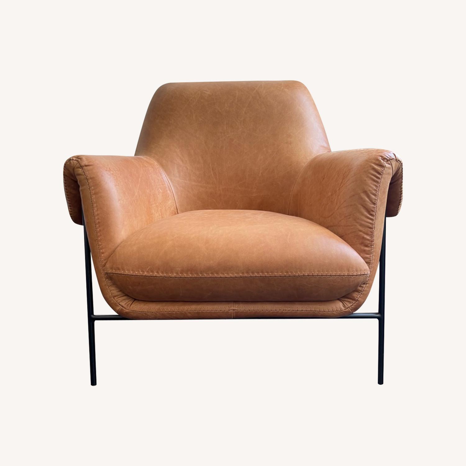 Expensive leather chair online