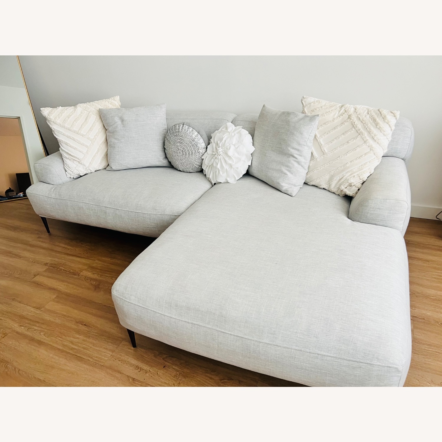 Modern Article Abisko Sectional Sofa - image-2