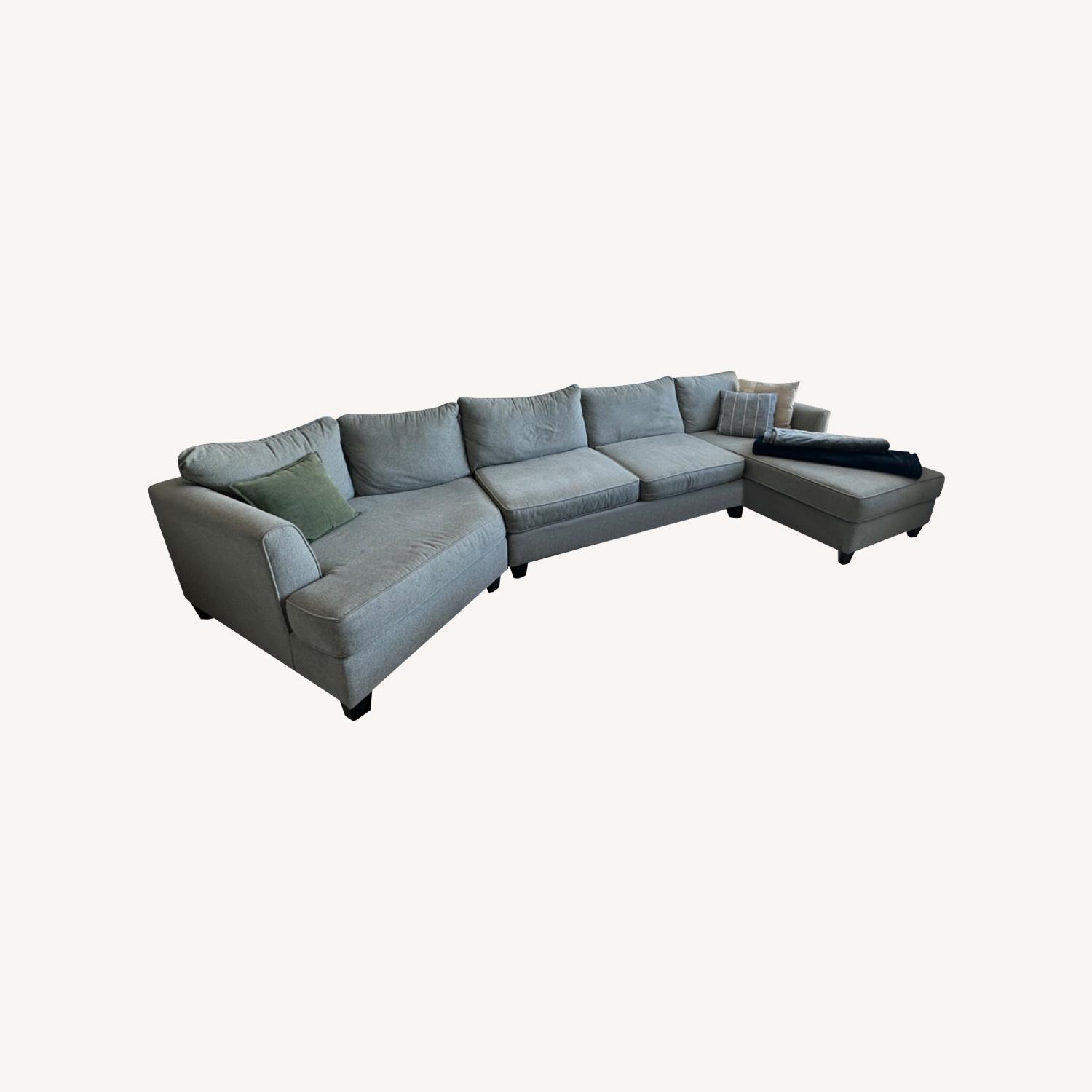 Raymour & Flanigan 3 Piece Gray Sofa - AptDeco