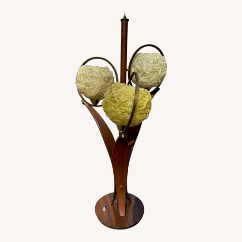 Used Mid Century Modern Spaghetti Shade Table Lamp for sale on AptDeco