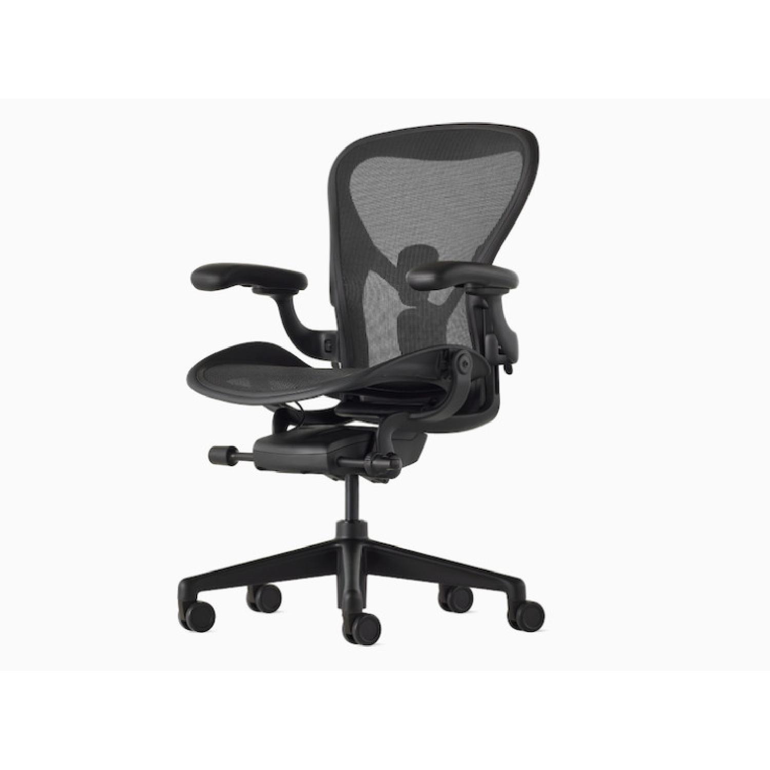 Herman Miller Aeron Chair C Size (Large) - image-9