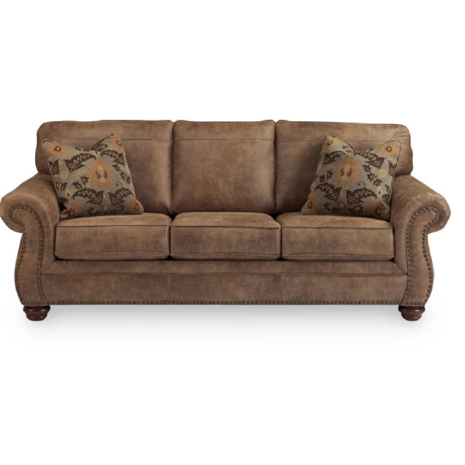 Ashley Furniture Larkinhurst Sofa - image-4