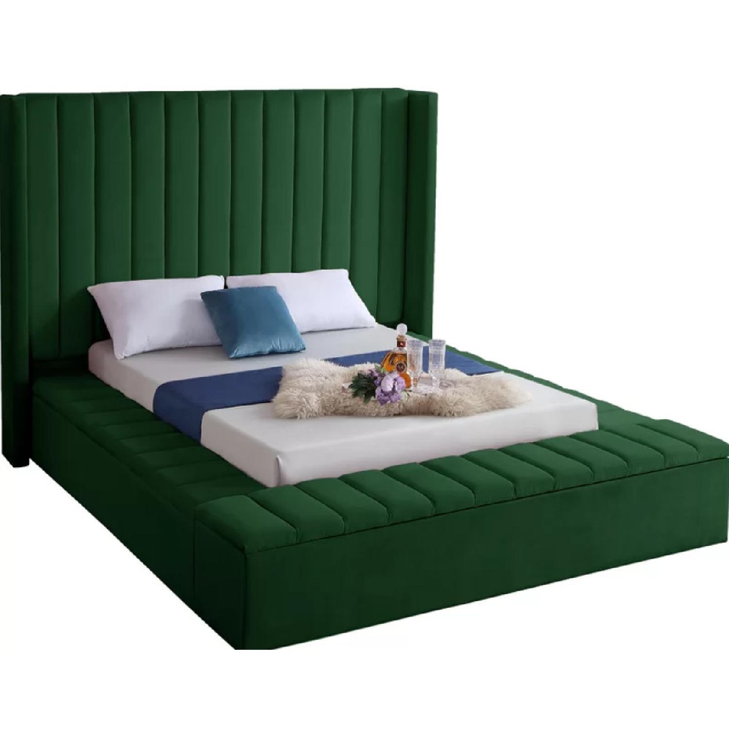 Wayfair Everly Quinn Green Velvet King Storage Bed - image-7