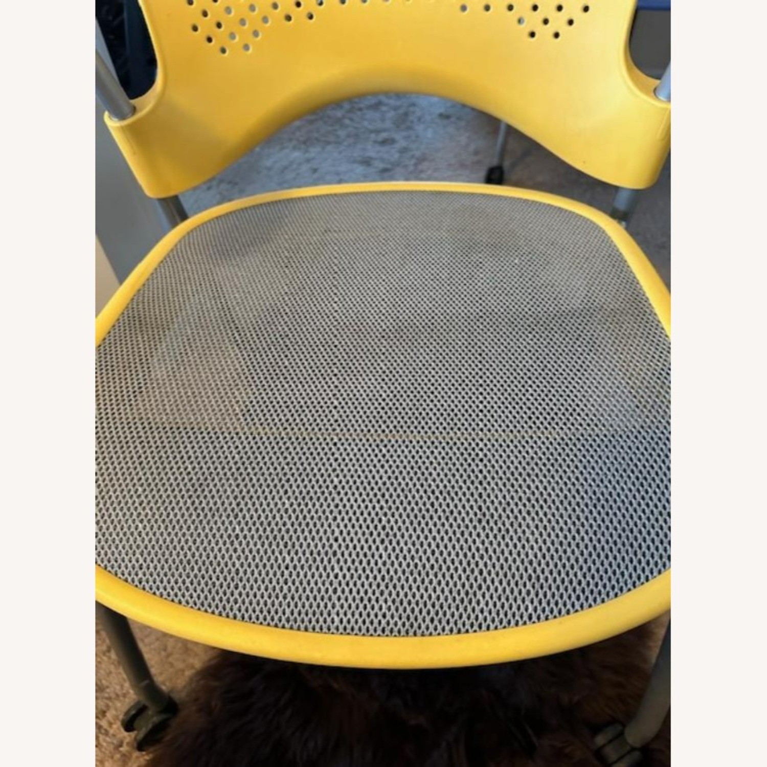 Herman Miller Caper Chairs - Multiple Colors - Set of 4 - image-6