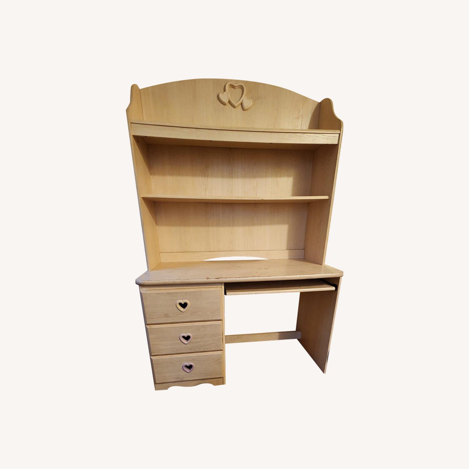 Kids Bedroom Desk - image-0