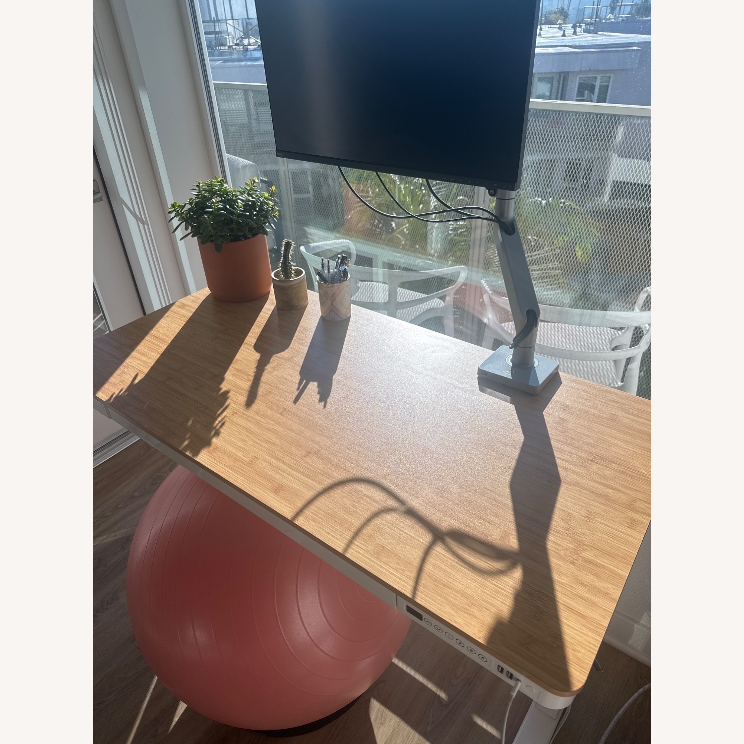 Flexispot Adjustable Stand/Sit Desk  - image-10