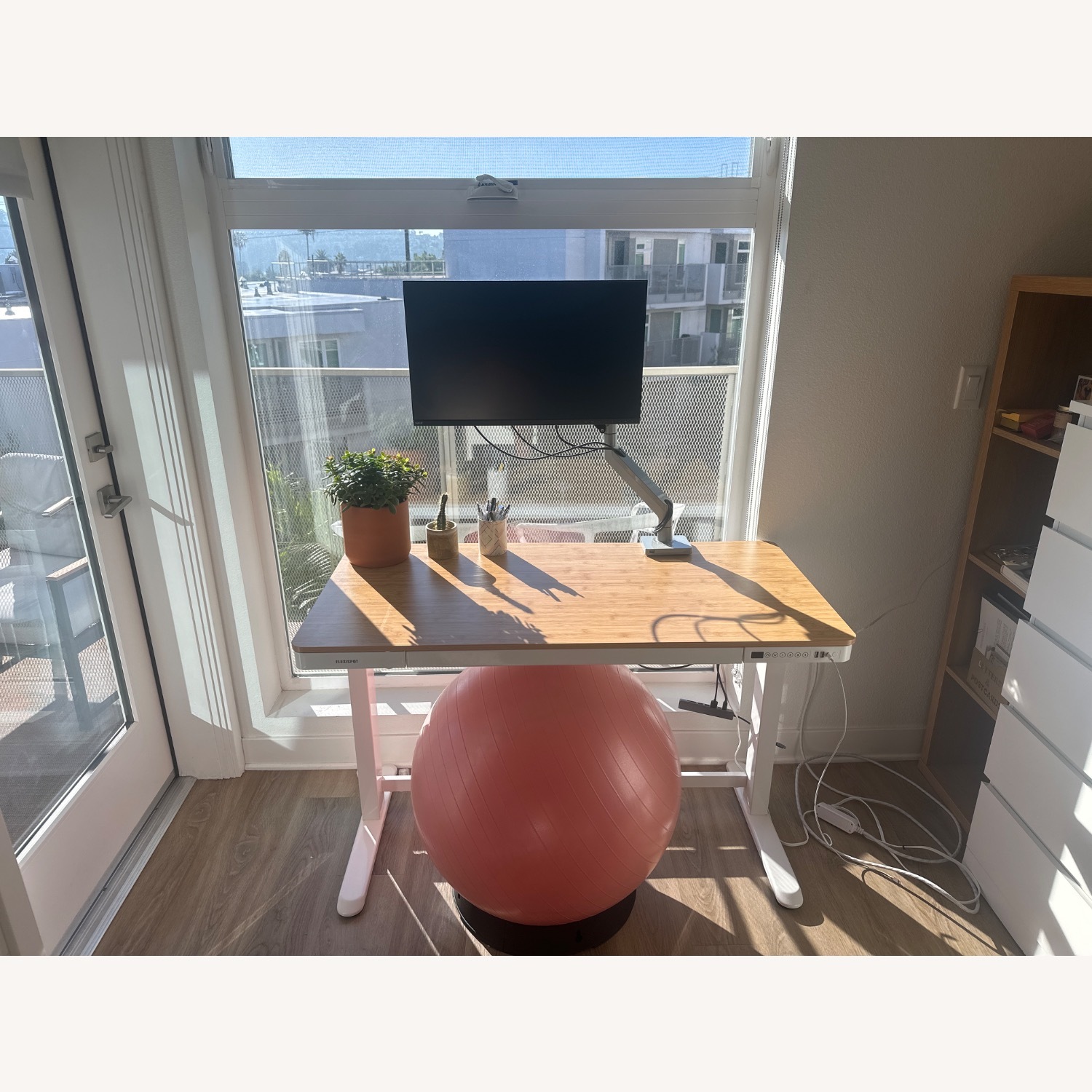 Flexispot Adjustable Stand/Sit Desk  - image-5