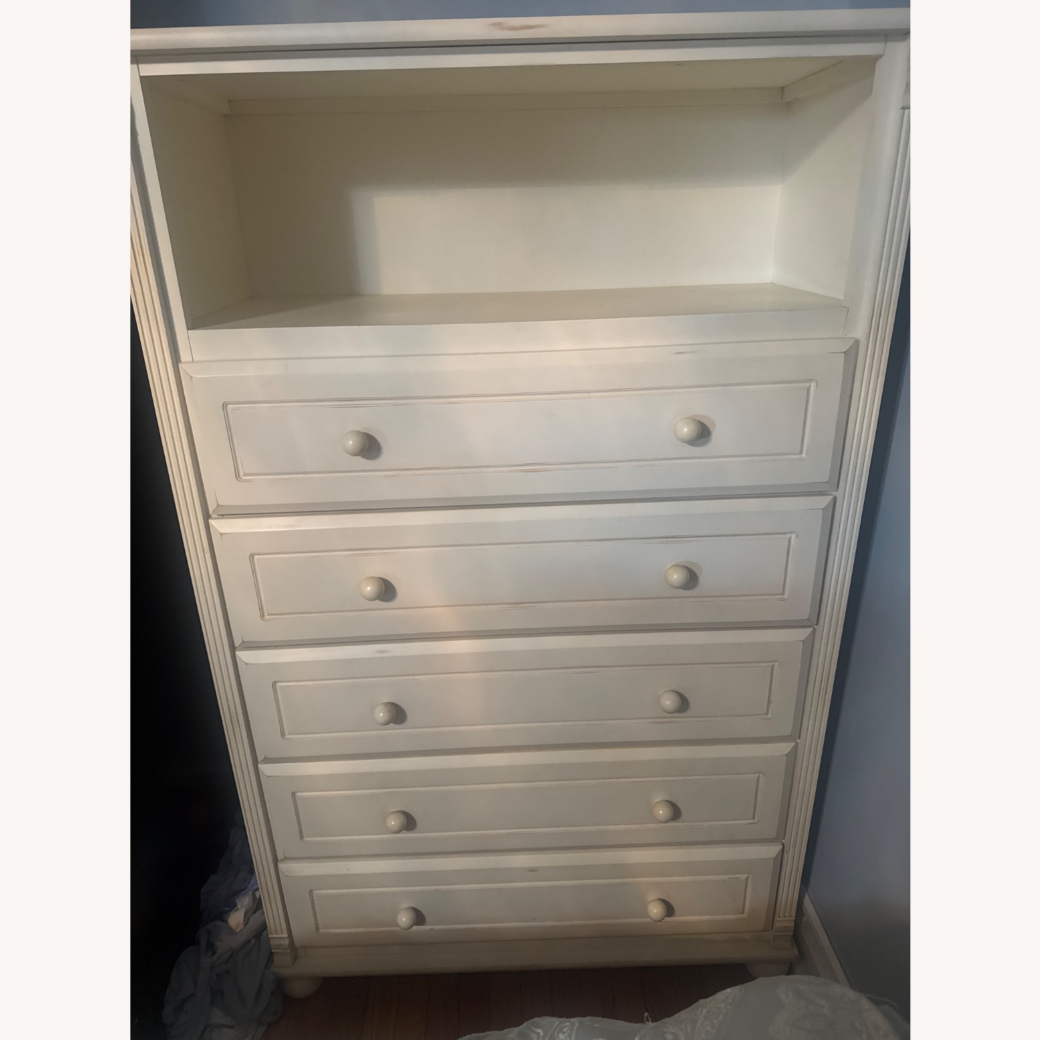 Bellini Distressed Off-white Dresser-Maple - image-0