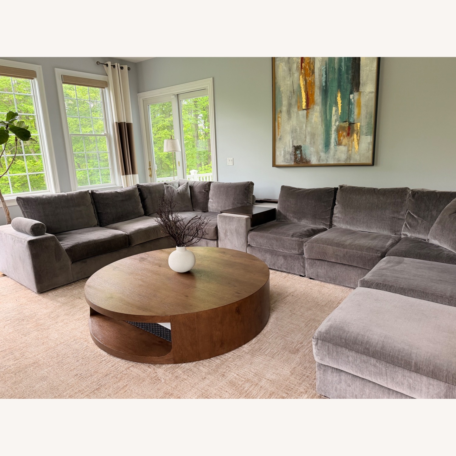 Vanguard Lucca Gray Sectional - image-5