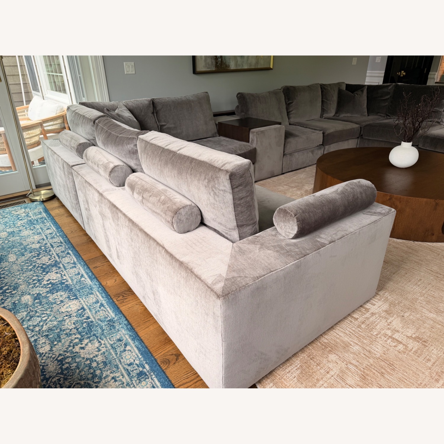 Vanguard Lucca Gray Sectional - image-4