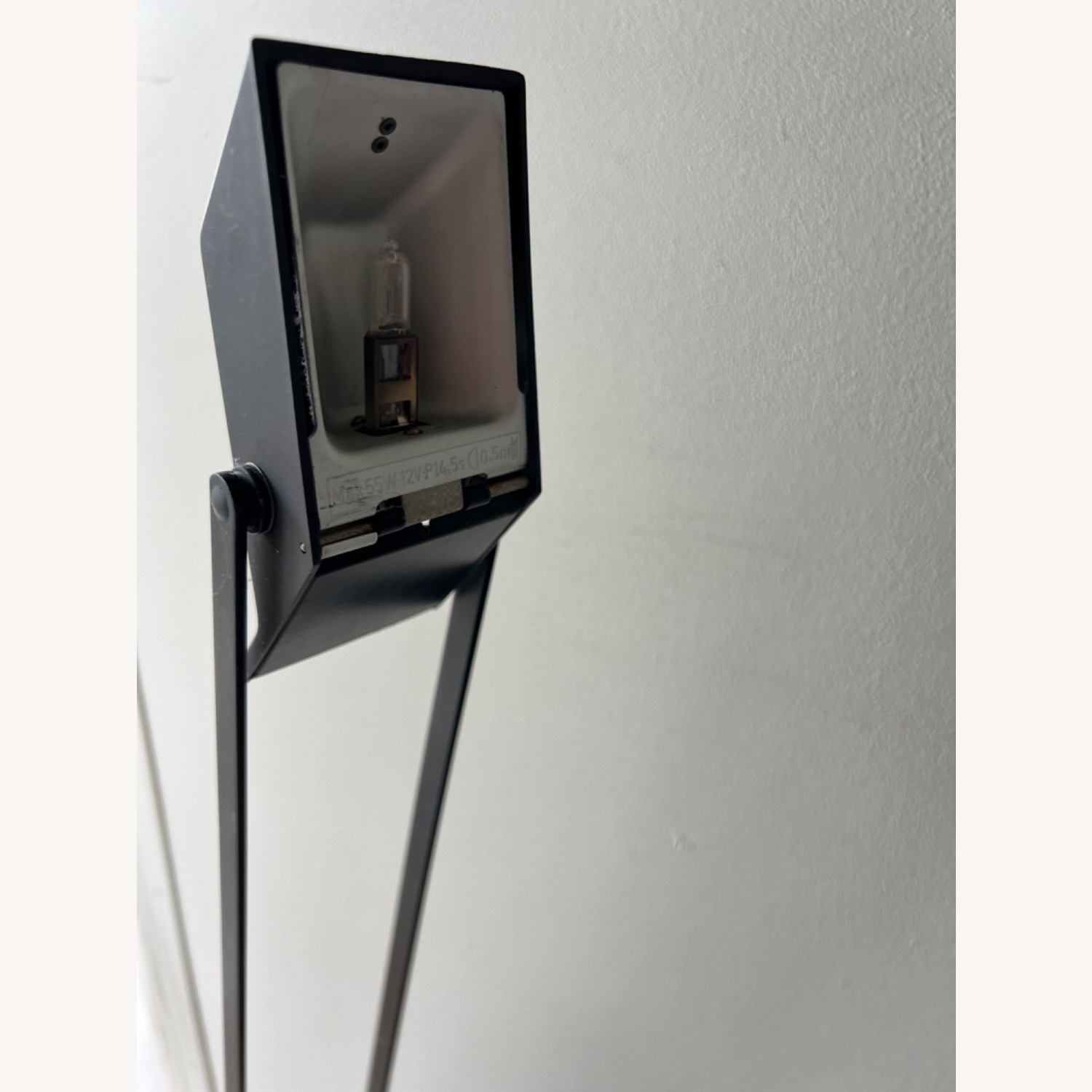 Artemide Tizio Table Lamp - image-4