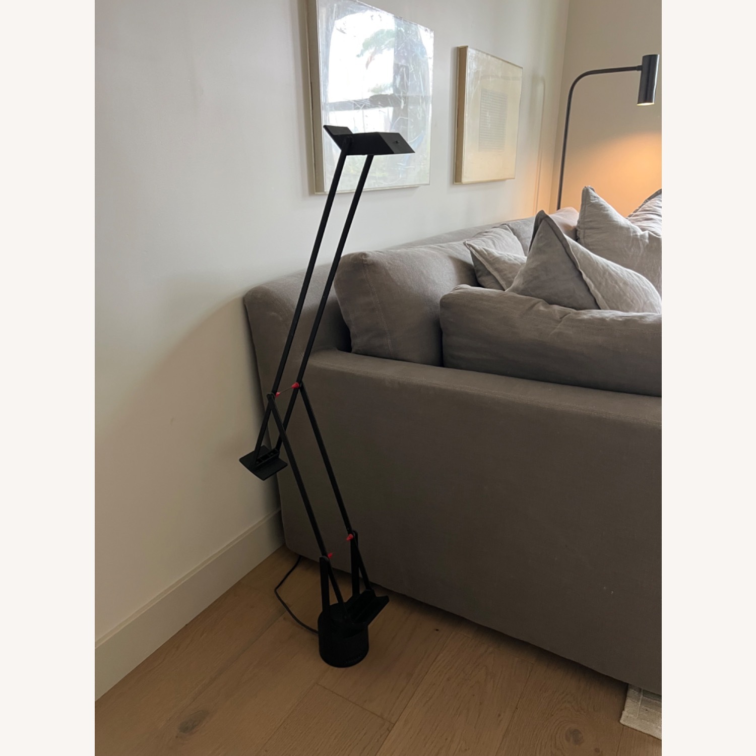 Artemide Tizio Table Lamp - image-5