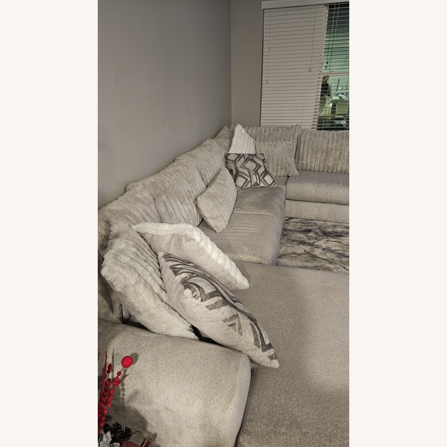 Rooms To Go Modern Grey Sectional Couch   - image-5