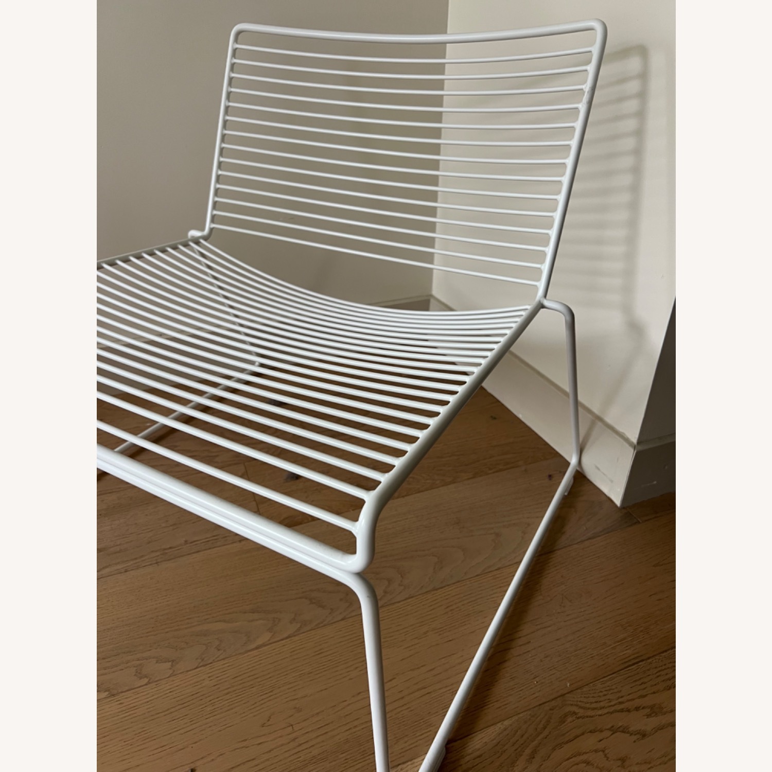 Design Within Reach - Hee Lounge Chair - image-3