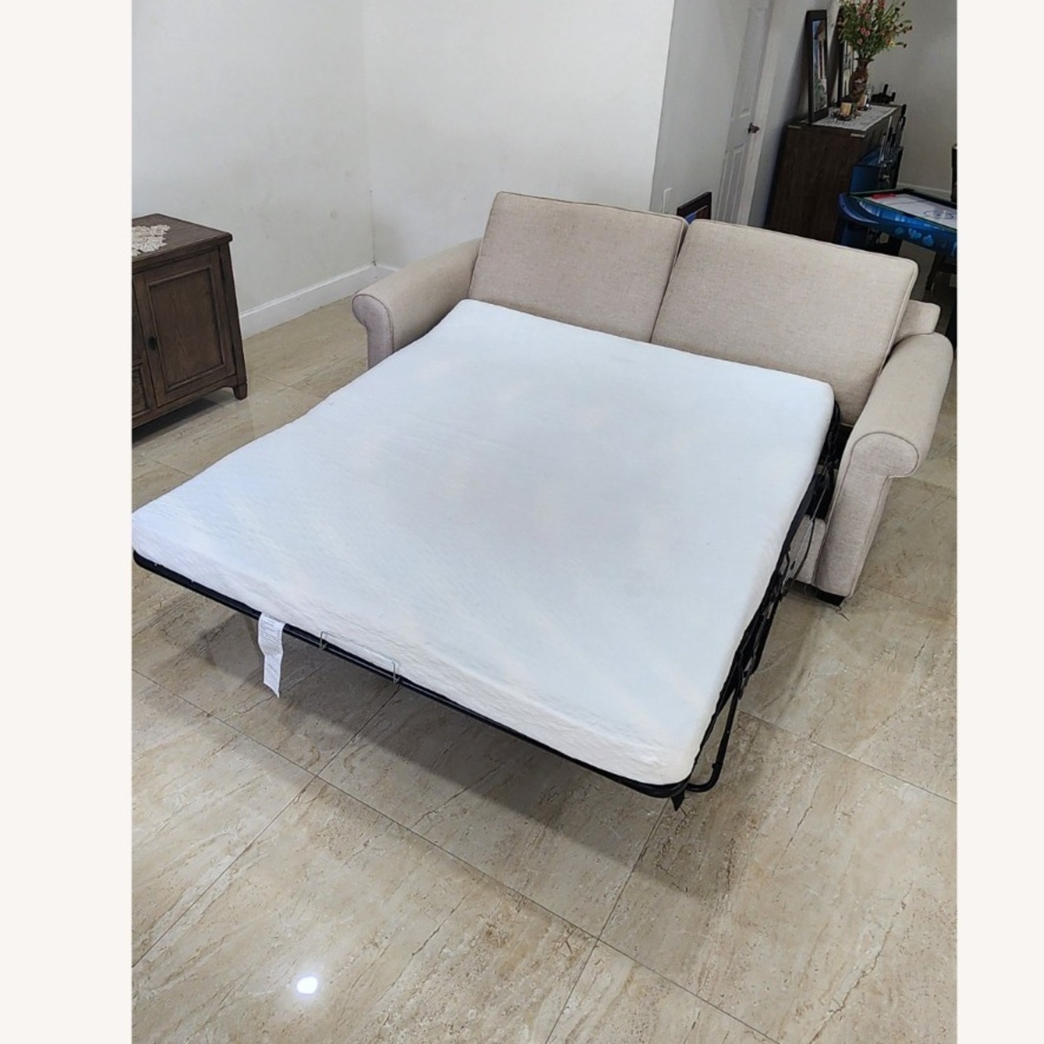 Havertys Allison Sleeper Sofa Queen Size - image-34