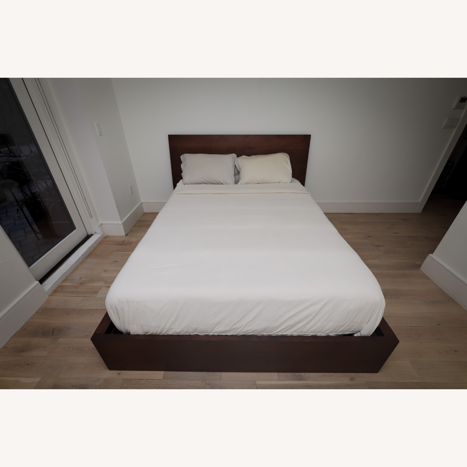 Huppé Clark Storage Queen Bed - image-2