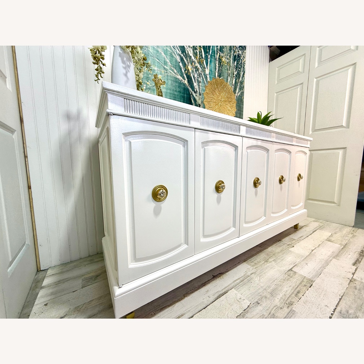 Drexel Sideboard/Buffet/Media - image-1