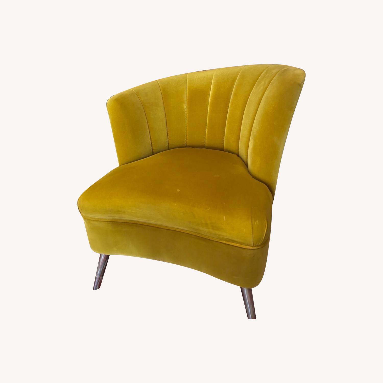 Moe’s Home Collection Accent Chair - image-0