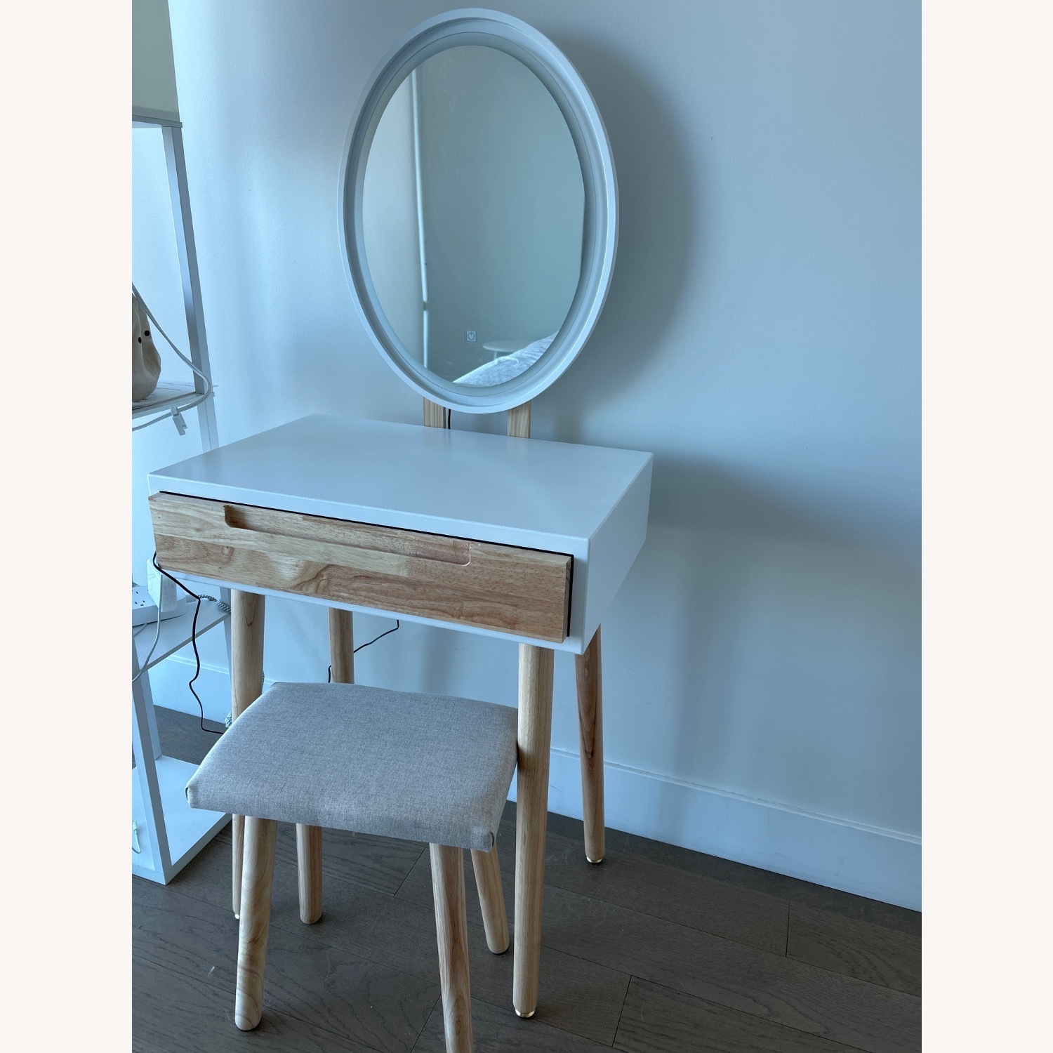 Makeup Vanity Desk with Mirror  - image-1