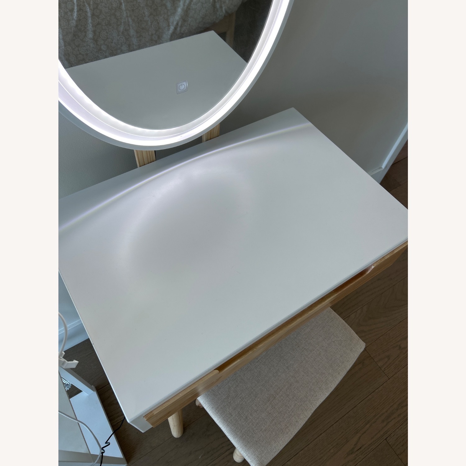 Makeup Vanity Desk with Mirror  - image-4