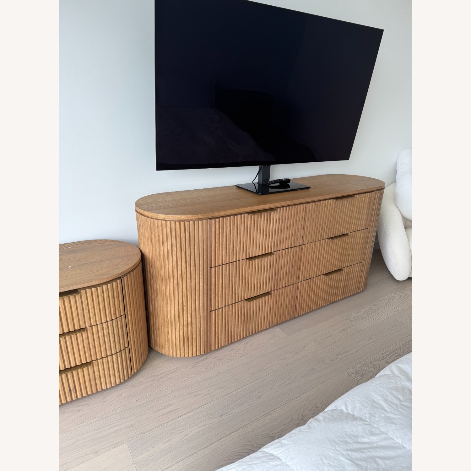 Restoration Hardware Byron 6-Drawer Dresser - image-2