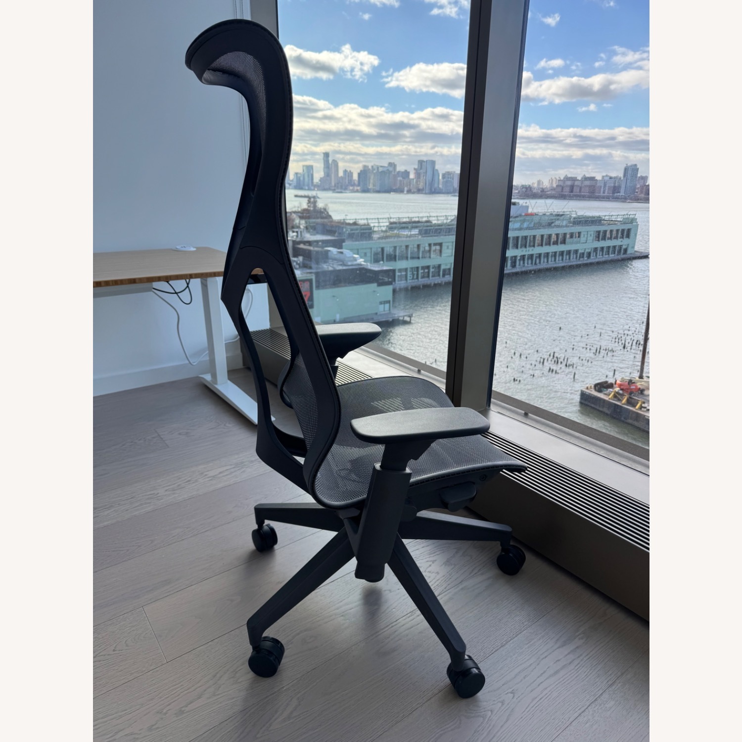 Herman Miller Cosm Chair - image-4