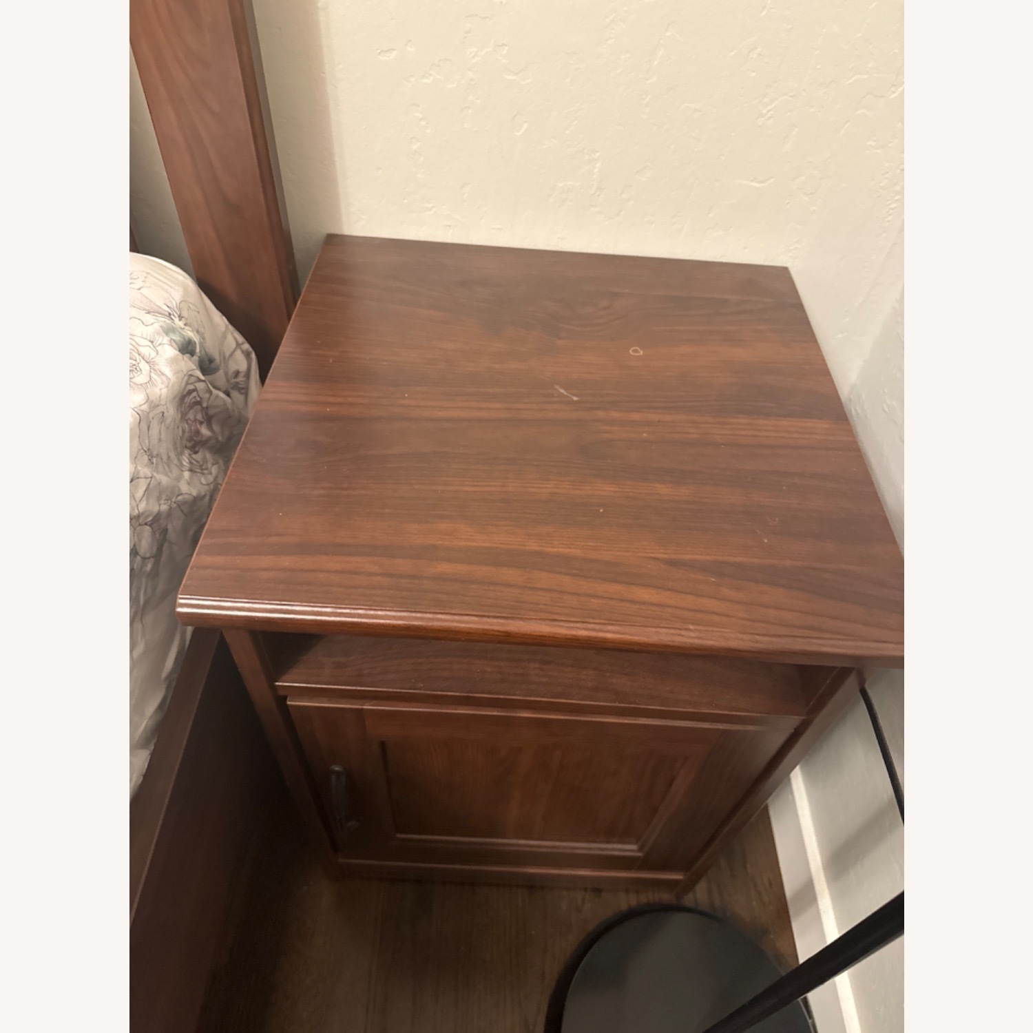 IKEA Songesand Nightstand - image-3