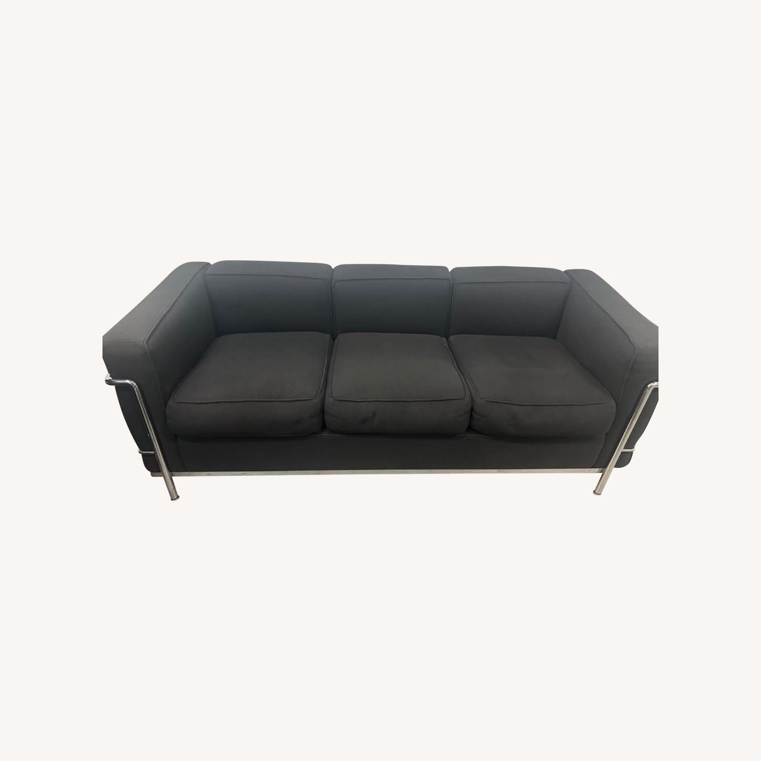 Cassina LC2 Sofa - image-0
